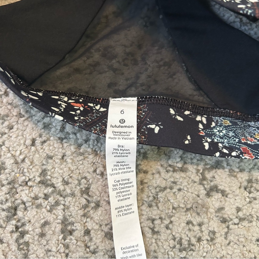 Lululemon Assemblage Alpine White Multi/Black Inv… - image 3